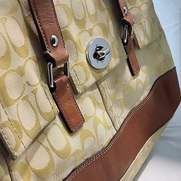 Coach VTG Hampton Signature satchel bag, yellow color - Picture 16 of 16